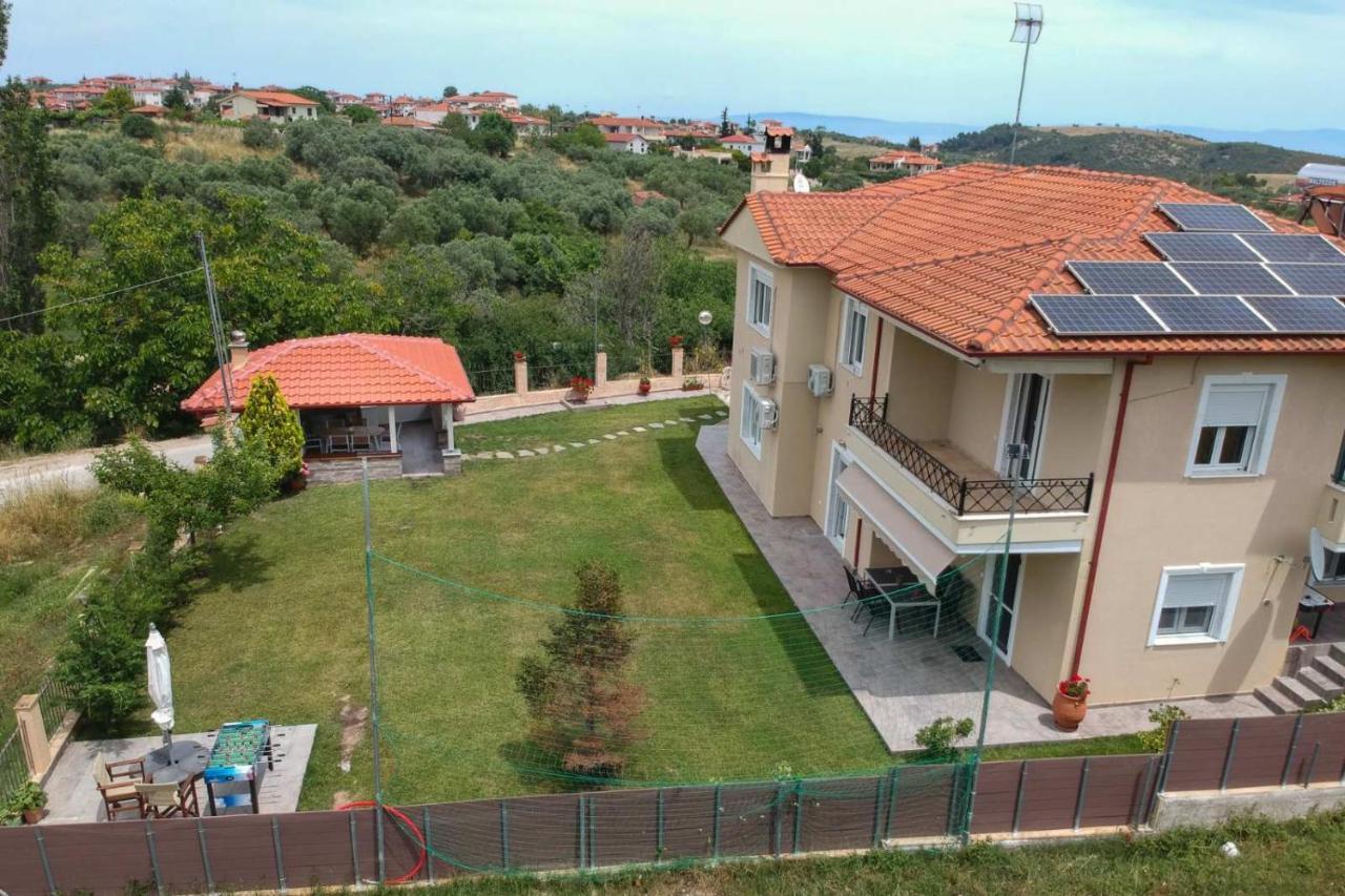 Melody Apartments Ayios Nikolaos Bagian luar foto