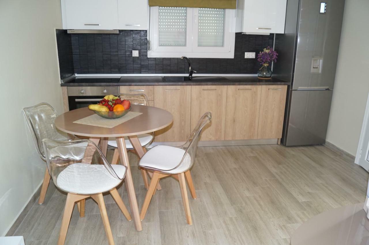Melody Apartments Ayios Nikolaos Bagian luar foto