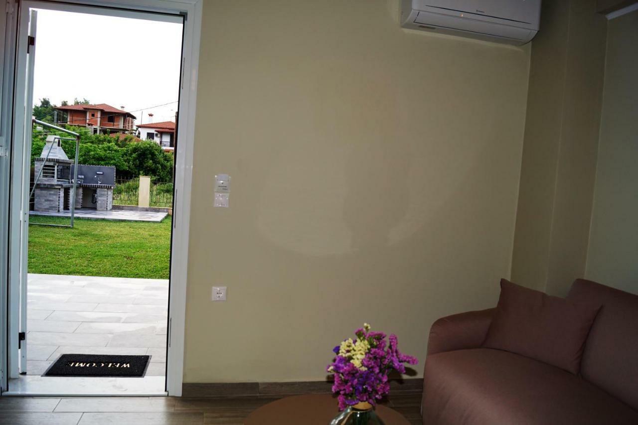 Melody Apartments Ayios Nikolaos Bagian luar foto